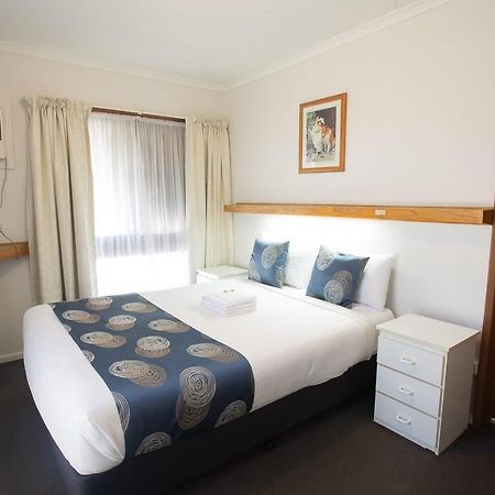 Majestic Motel Horsham Εξωτερικό φωτογραφία